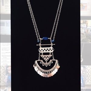 Drop statement necklace